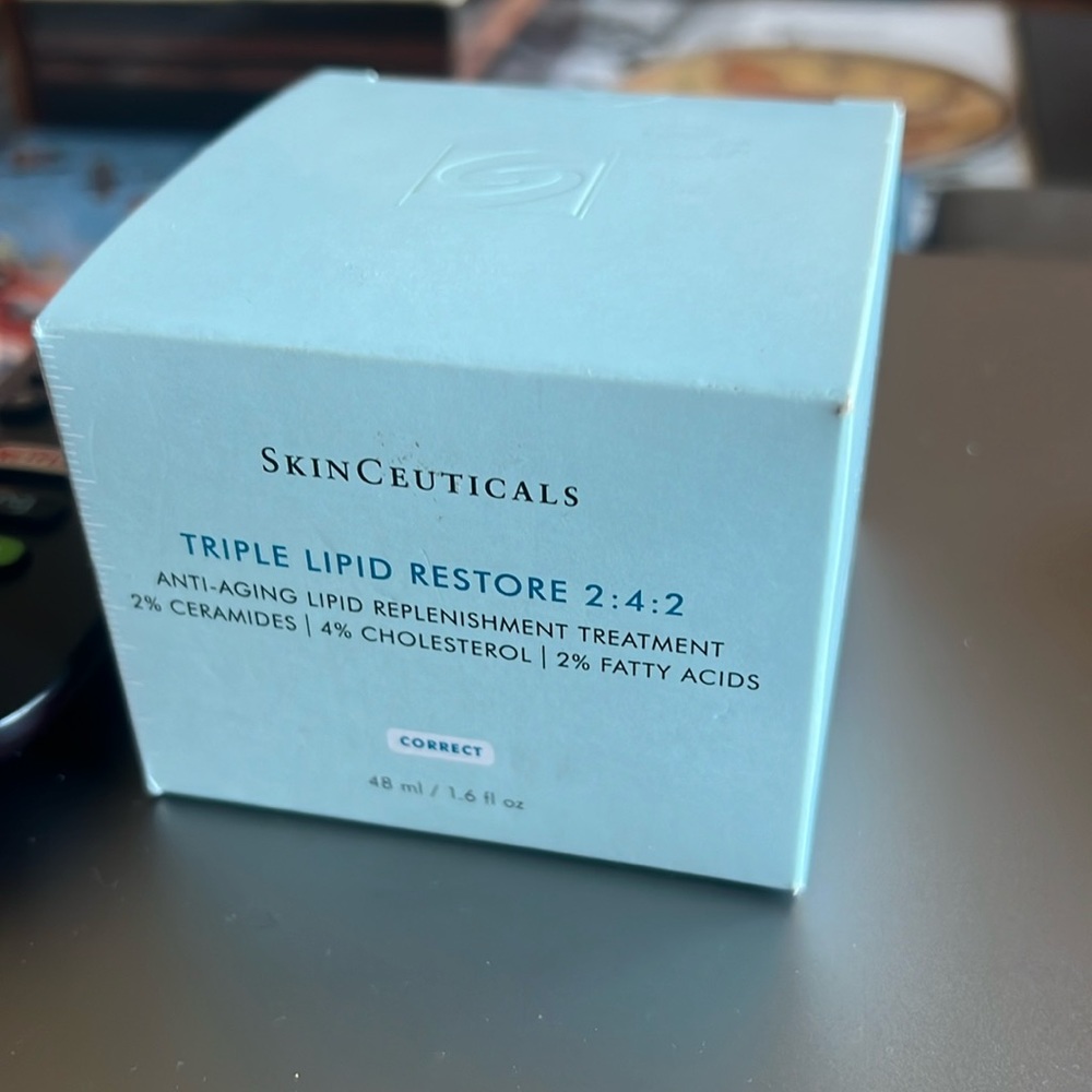 SkinCeuticals Triple Lipid Restore 2:4:2
